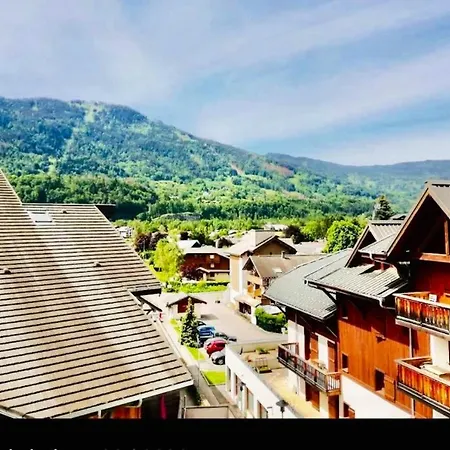 Cosy A De 57 M² Avec Balcon Samoens